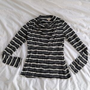 Striped Black and White Long Sleeve Top
